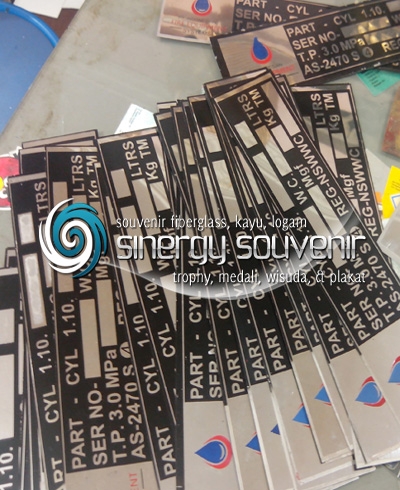 Plat stainless