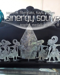 Cinderamata Wayang Unik