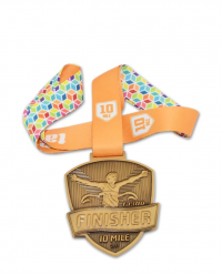 Medali finisher lari