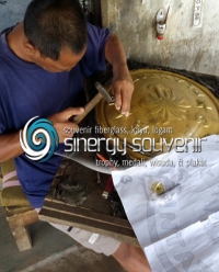 Plakat Logo Kuningan Tatah